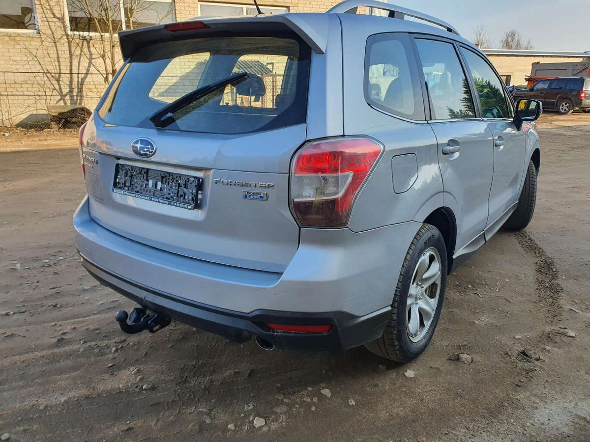 Subaru Forester for parts