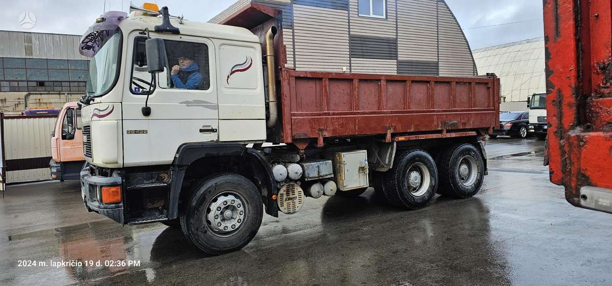 MAN 26,422, dumpers / tippers