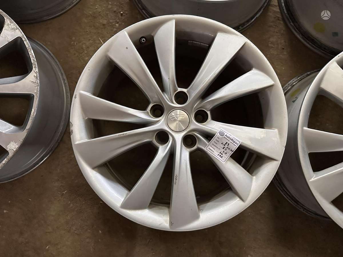 TESLA, light alloy, R19