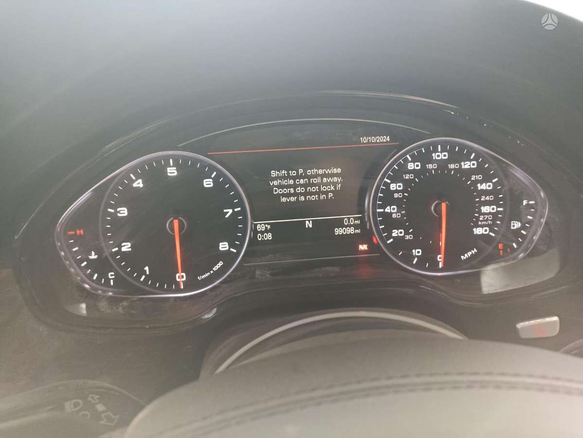 Audi A8 L