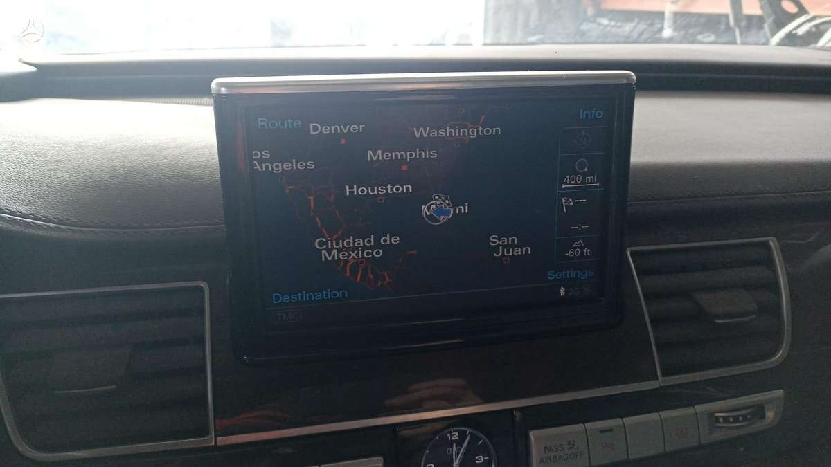 Audi A8 L