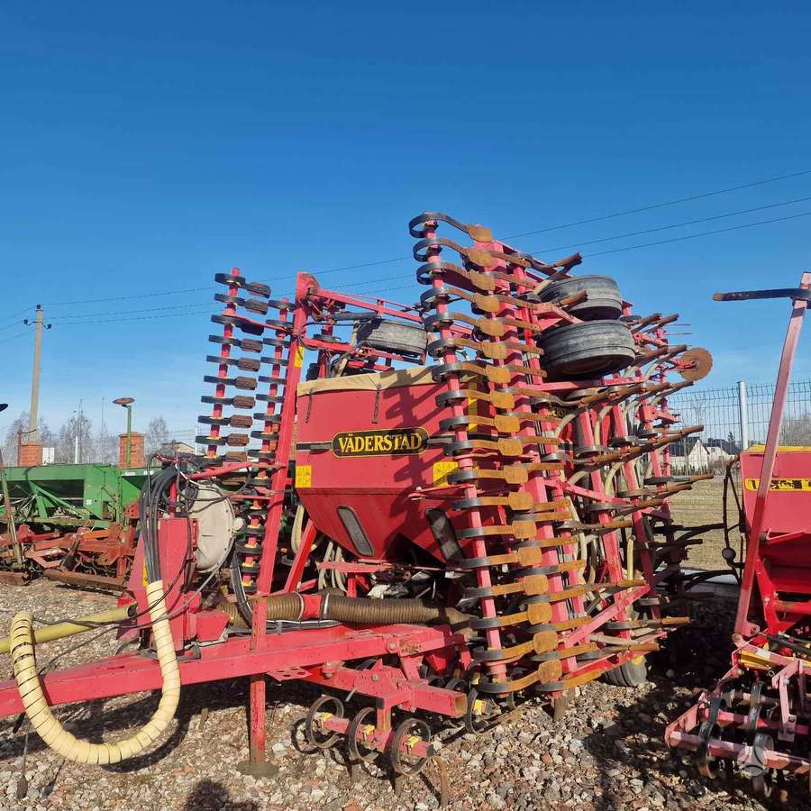Vaderstad Nzc, žemės dirbimo / ruošimo technika