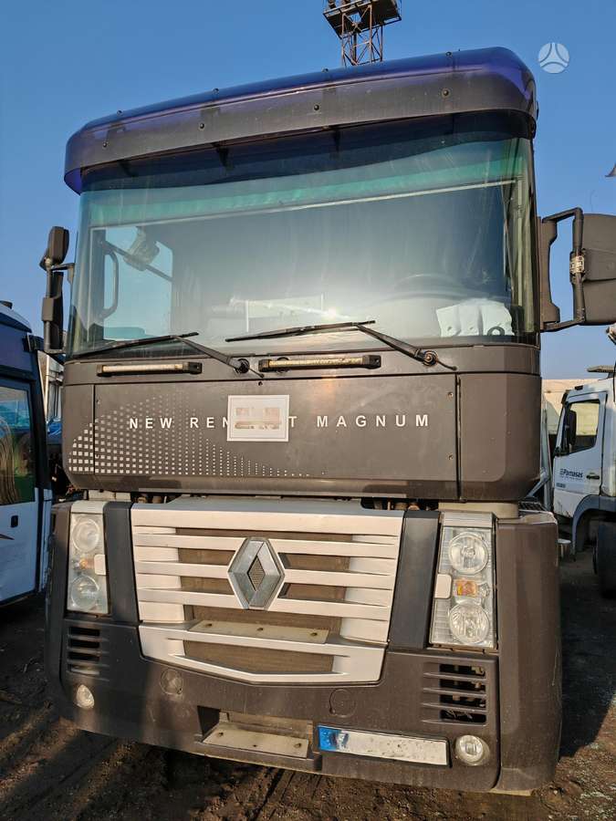 Renault Magnum 480DXi, semi-trailer trucks