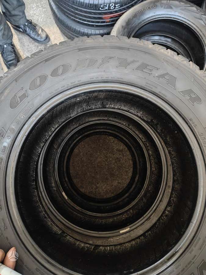 Goodyear Wrangler, universalios 265/60 R18