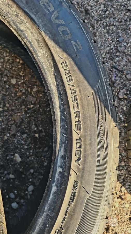 Hankook, vasarinės 245/45 R19