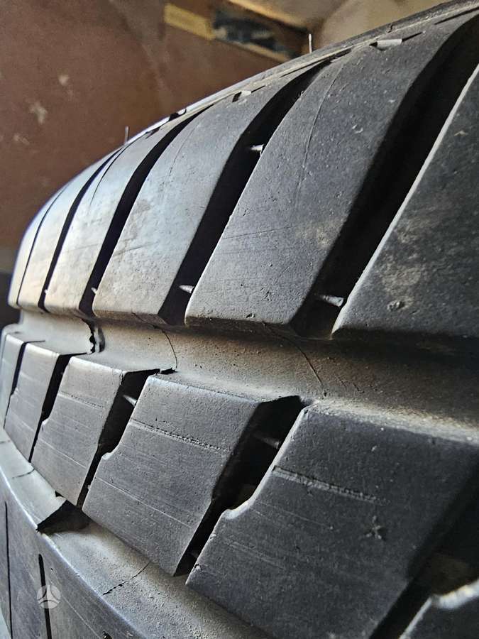 Bridgestone Alenza, summer 245/50 R19