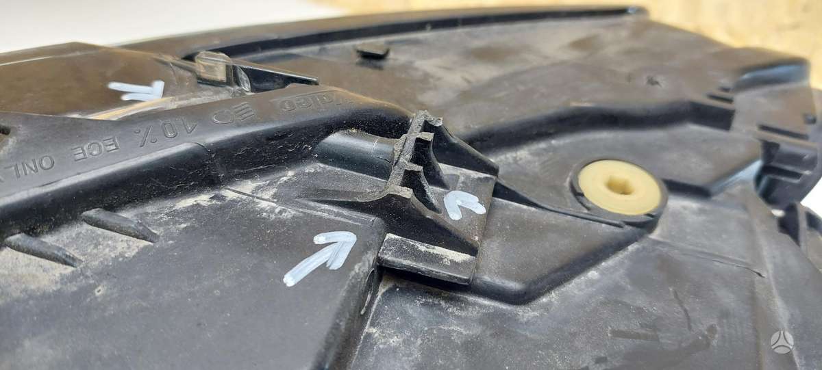 Audi Q5, 8R0941006C, Cen23027