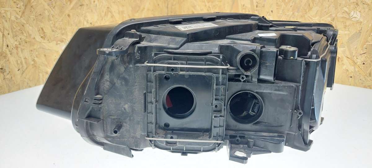 Audi Q5, 8R0941006C, Cen23027