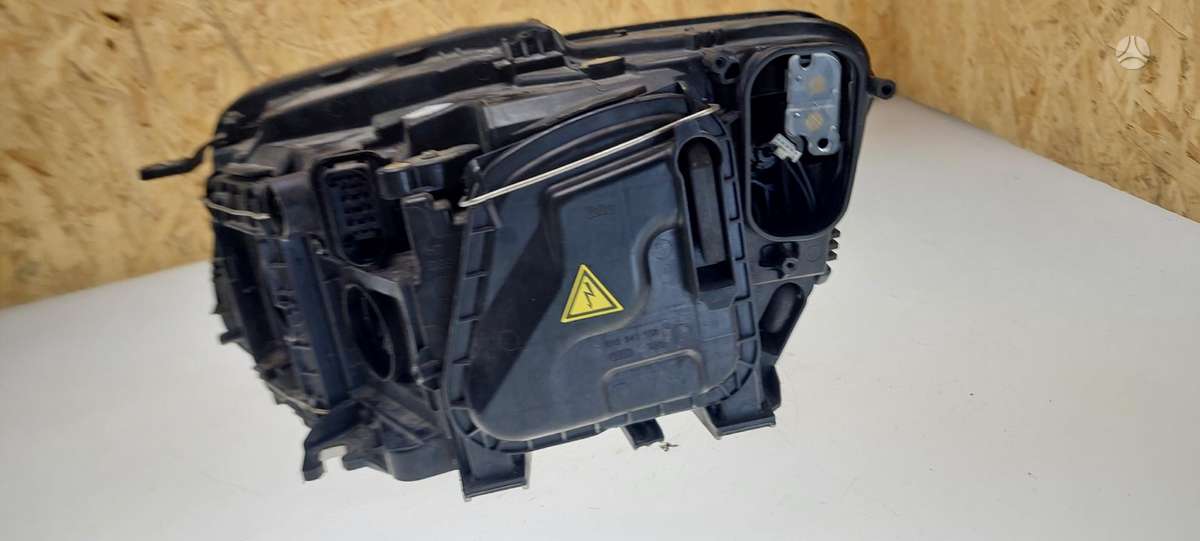 Audi Q5, 8R0941006C, Cen23027