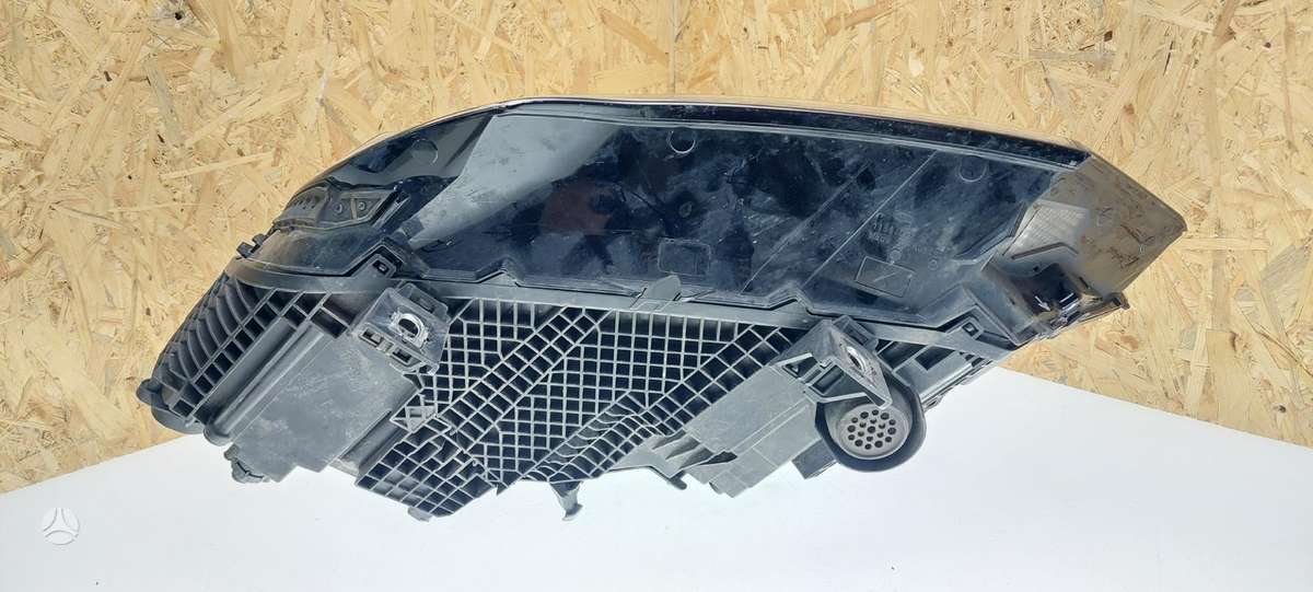 Audi Q7 Cen23030