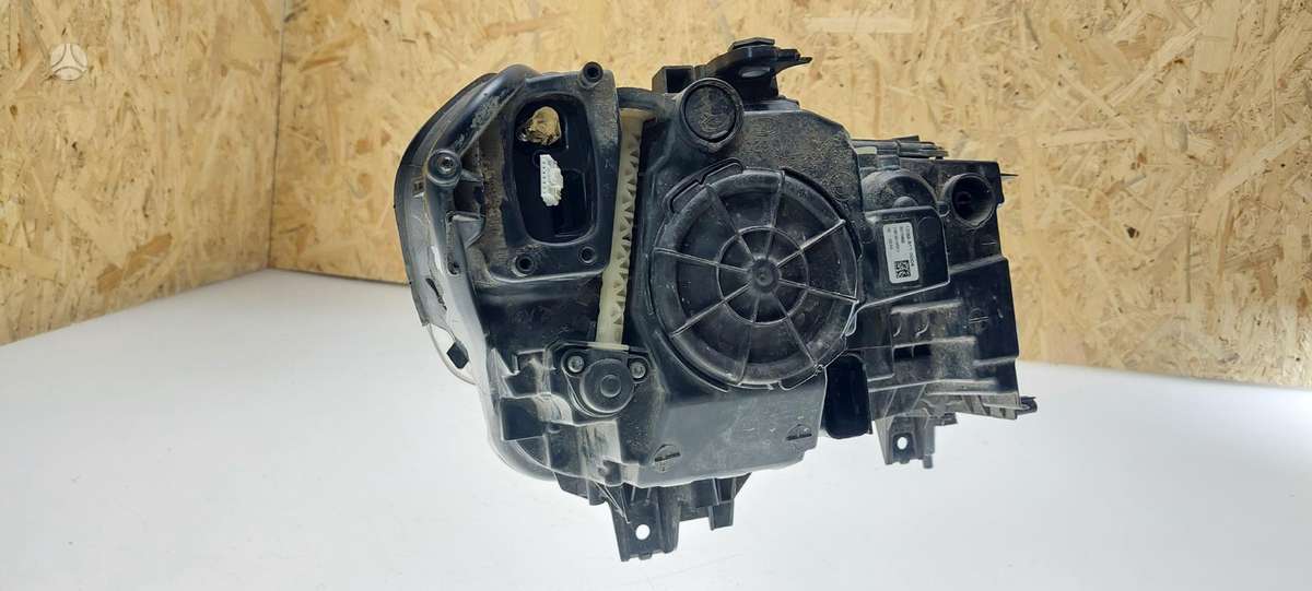 BMW 5 serija Cen23038