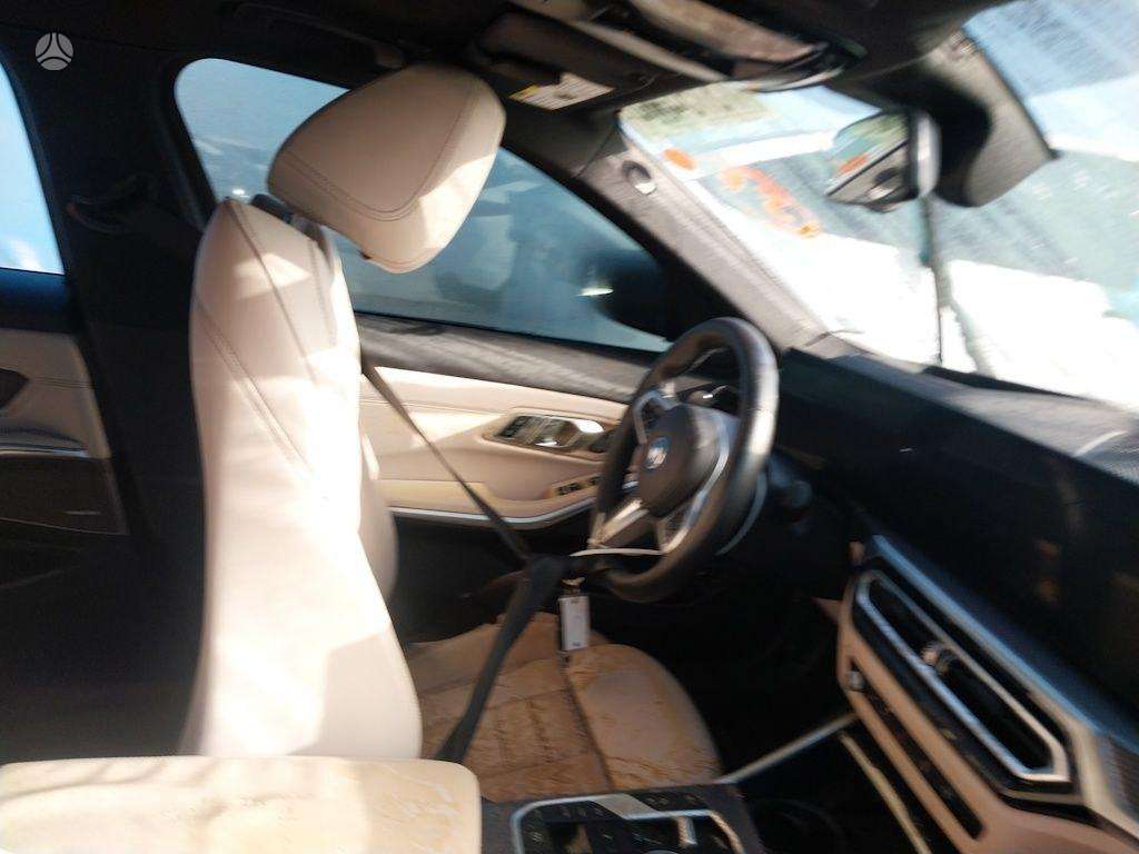 BMW 330 kėbulo dalys