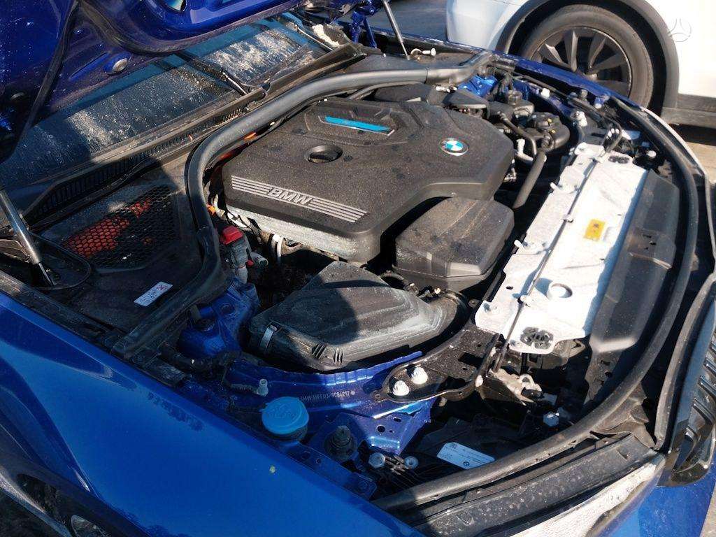BMW 330 kėbulo dalys