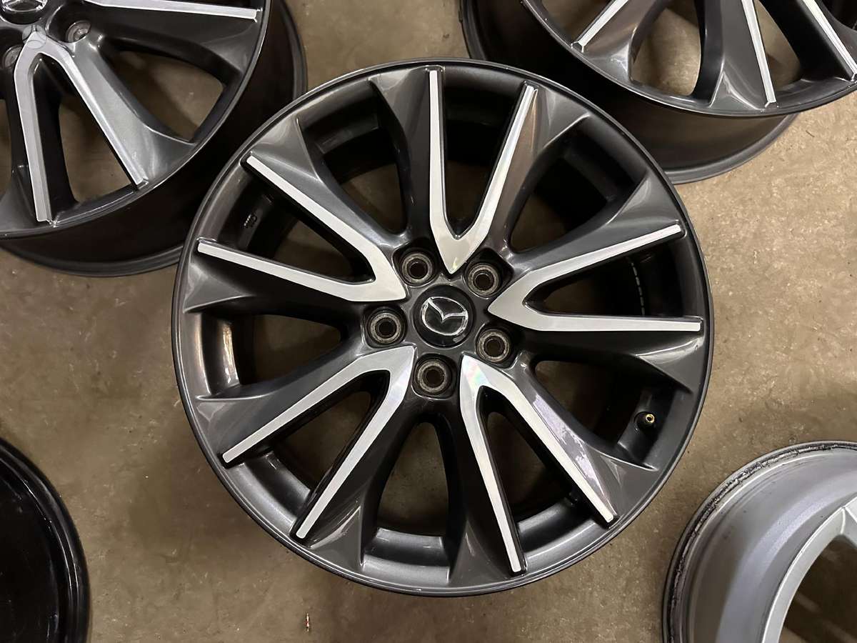 Mazda, light alloy, R18