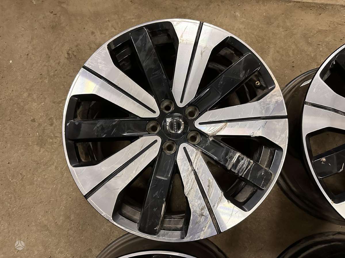 Volvo, light alloy, R19