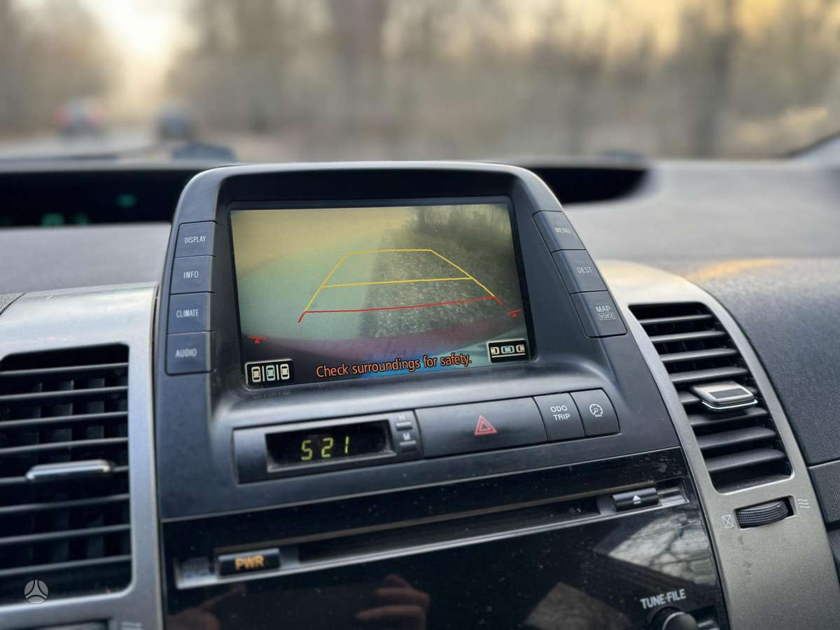 Toyota Prius, 1.5 l., hatchback