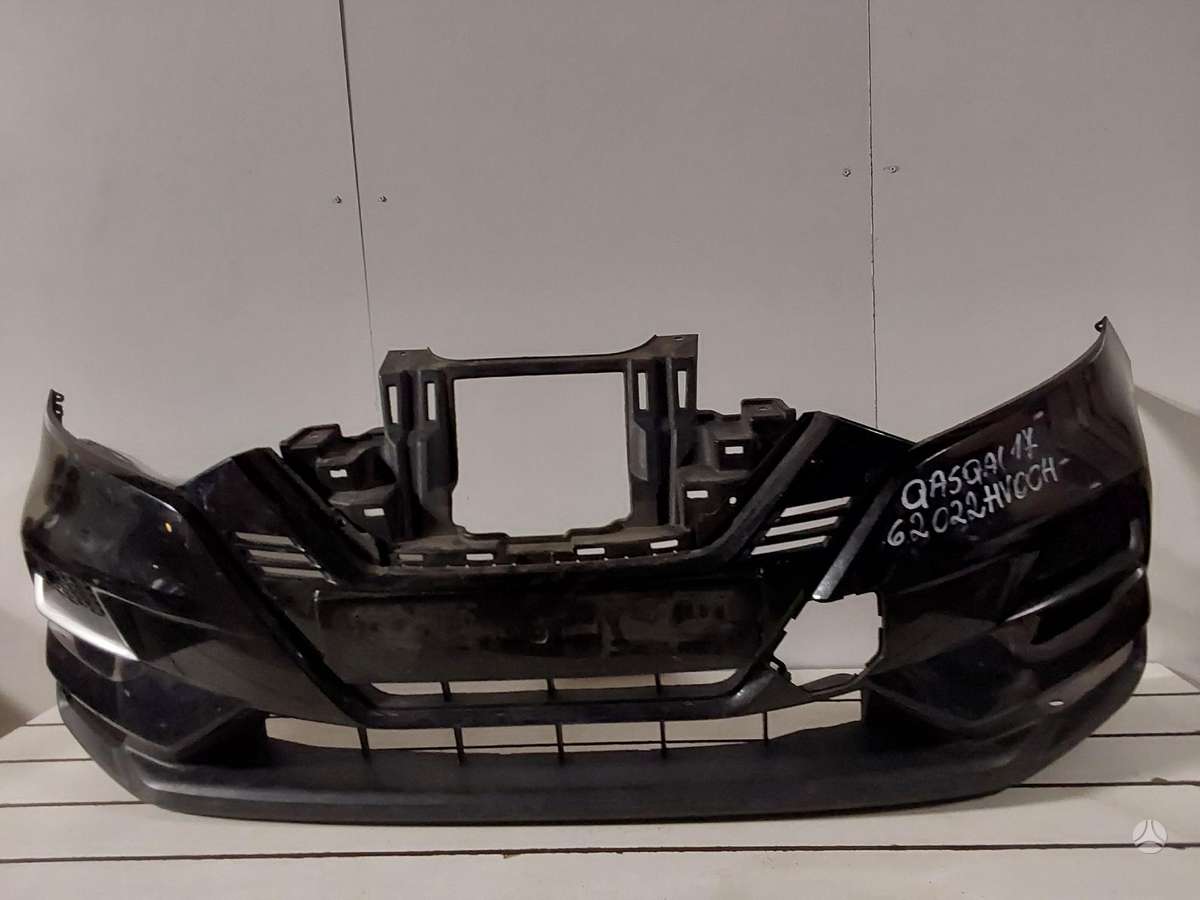 Nissan Qashqai по частям