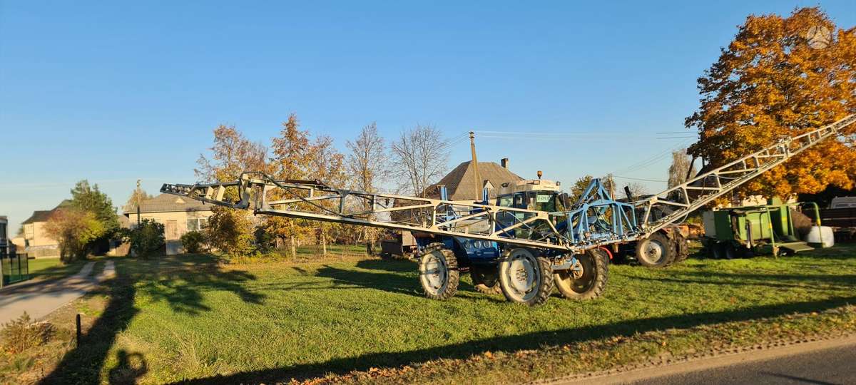 Ma.Tra. M440D  150-120, self-propelled sprayers