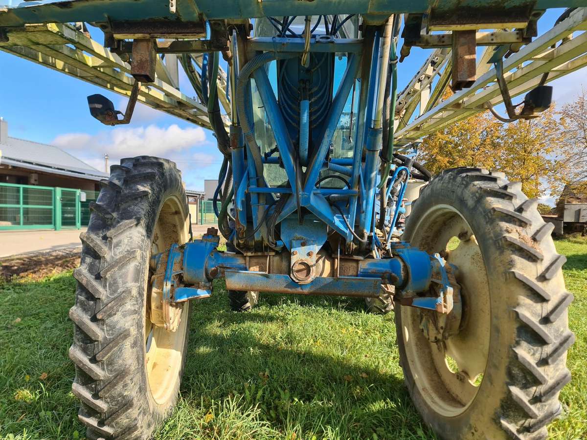 Ma.Tra. M440D  150-120, self-propelled sprayers