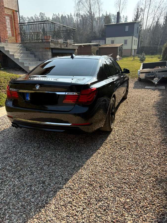 BMW 730, 3.0 l., Седан