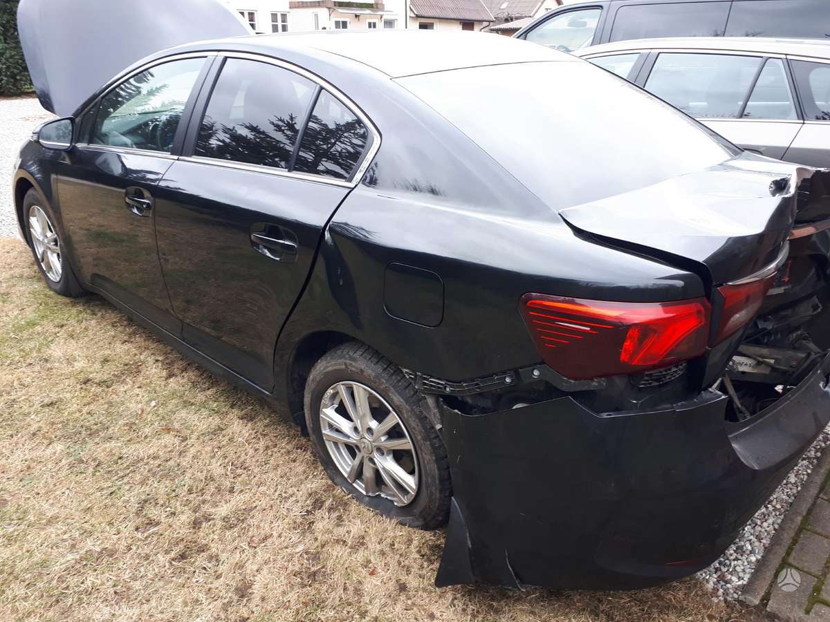Toyota Avensis