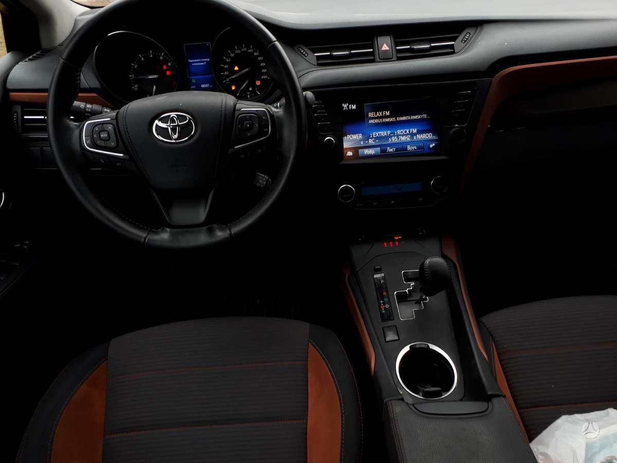 Toyota Avensis
