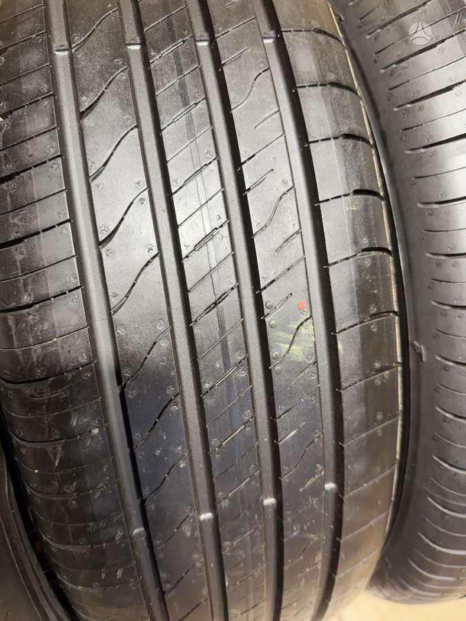 Goodyear Efficient grip2 suv/2023m, летние 215/60 R17