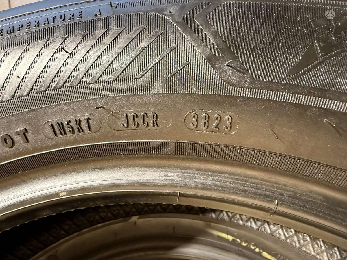 Goodyear Efficient grip2 suv/2023m, летние 215/60 R17