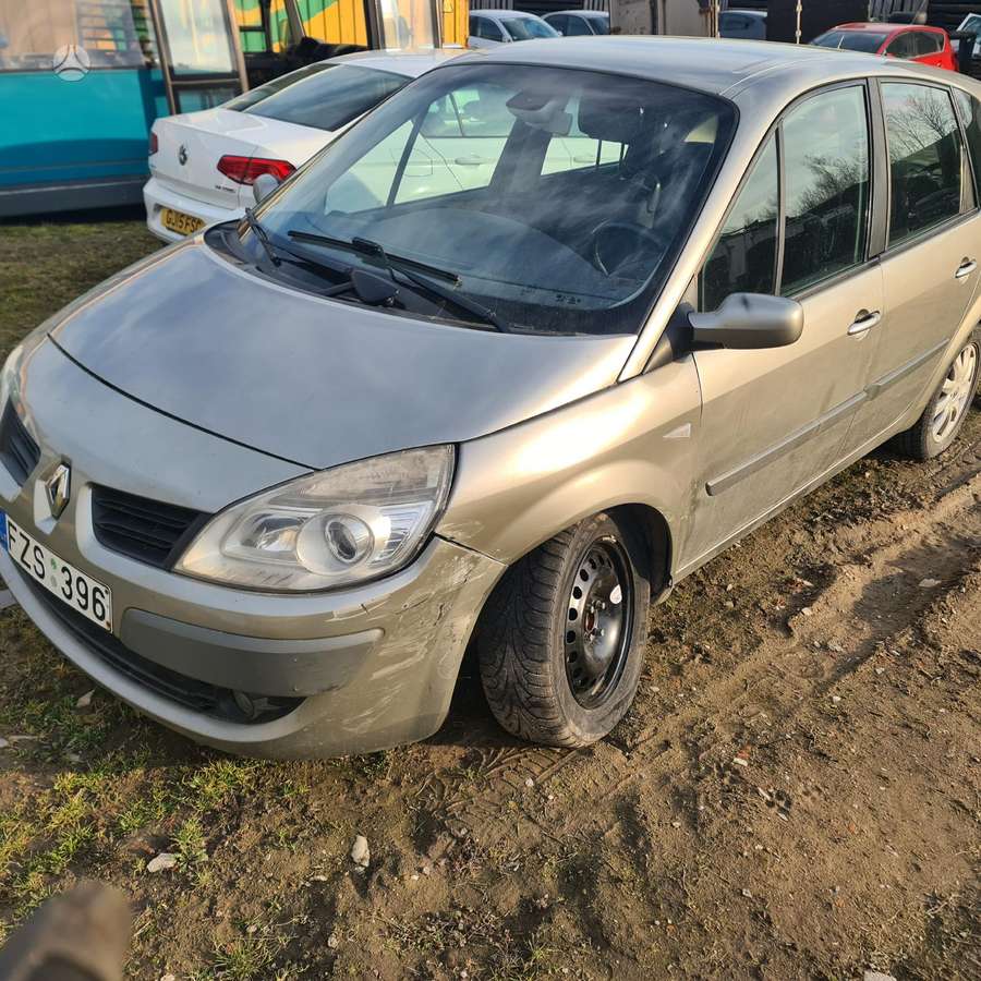 Renault Scenic dalimis. Europa dalimis