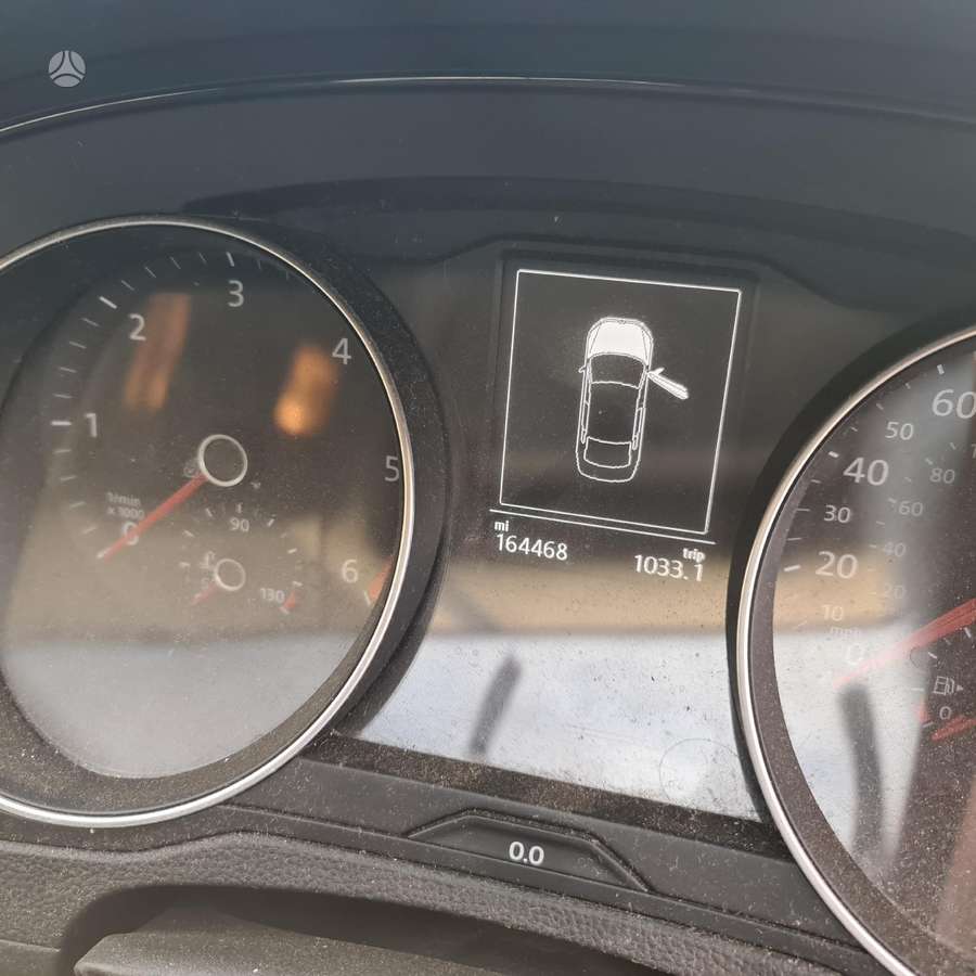 Volkswagen Passat по частям. Anglas dalimis