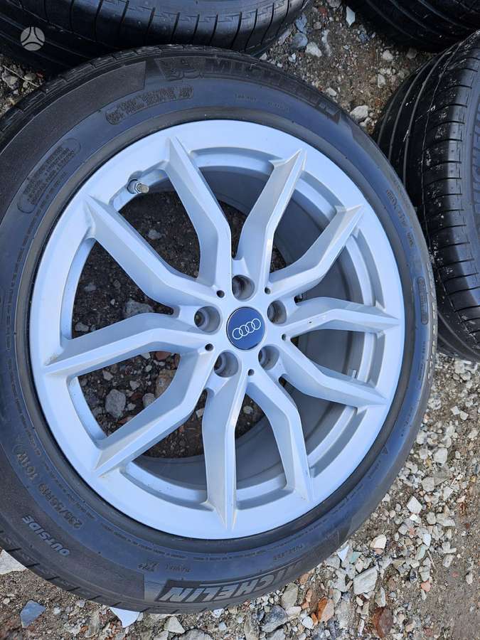 Audi Q5, light alloy, R19