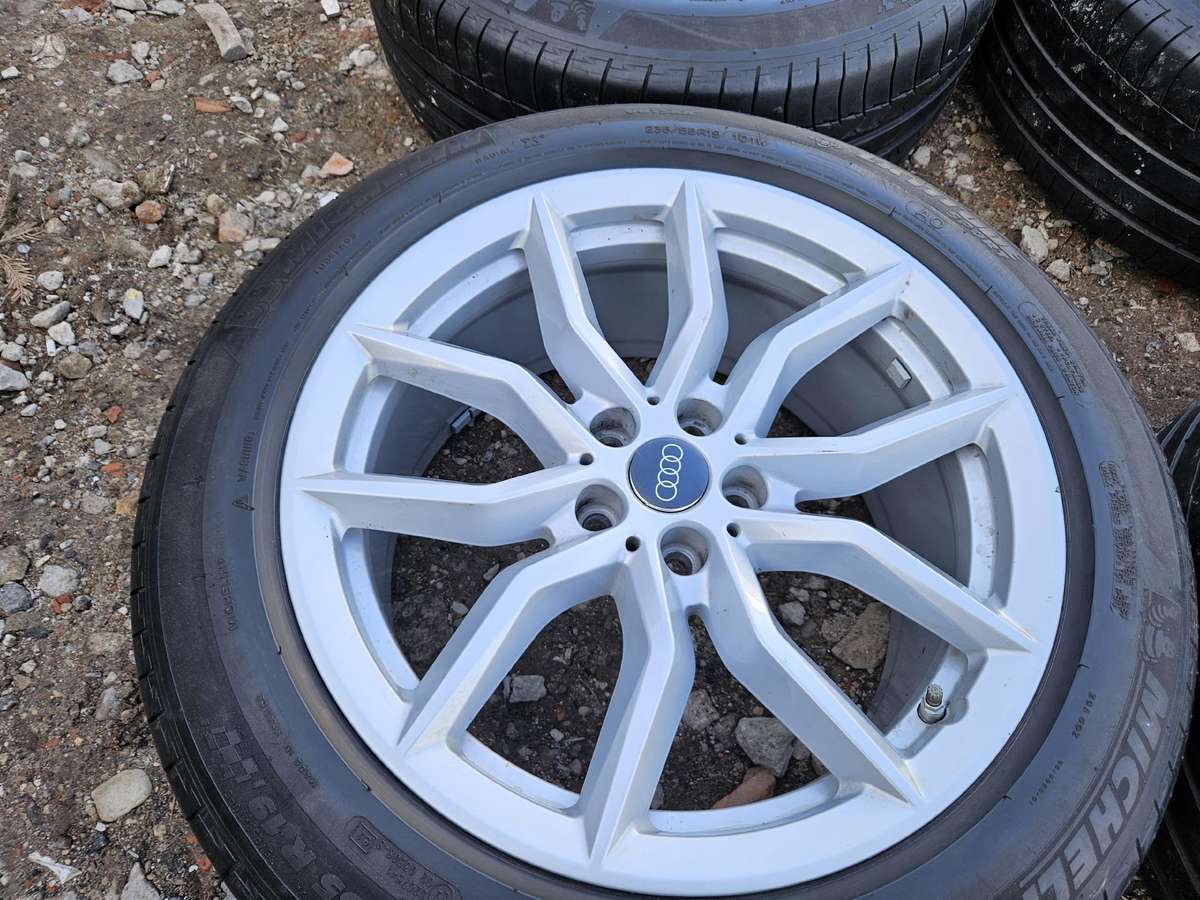 Audi Q5, light alloy, R19