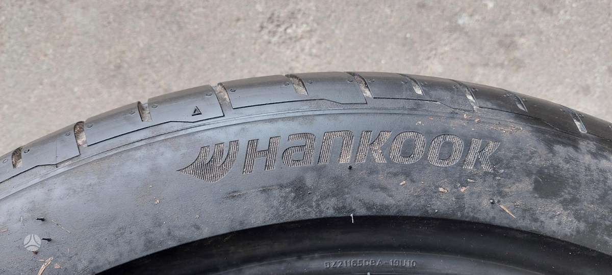 Hankook, summer 235/45 R21
