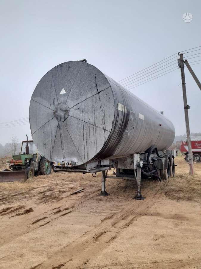 -Kita- KFL LOEWENBERGST30, tanker