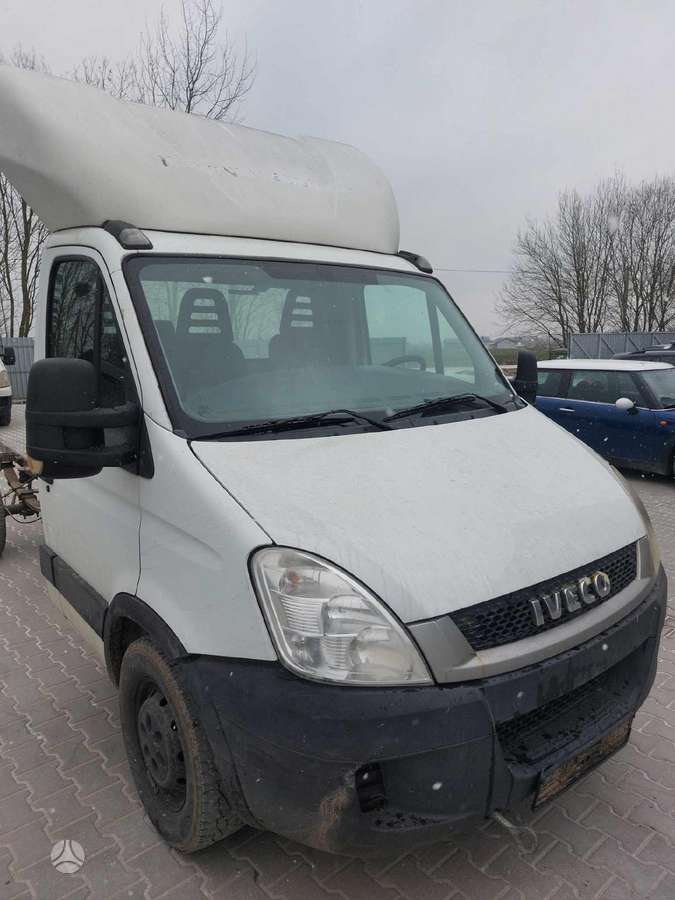 Iveco Daily, cargo vans