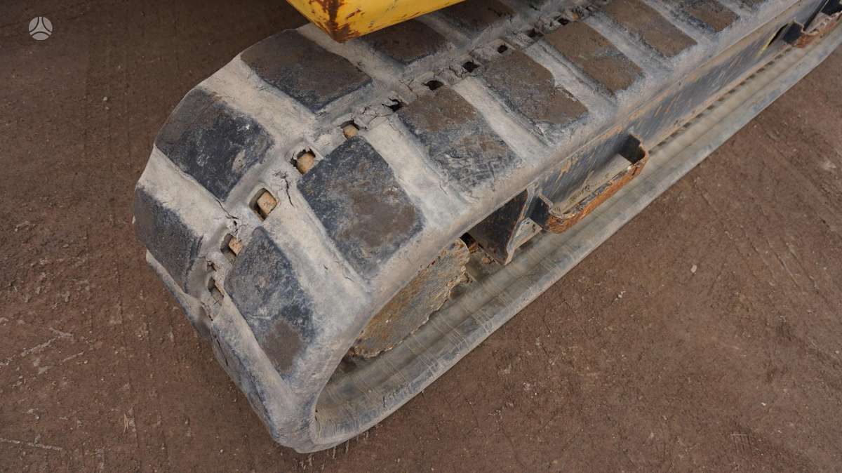 New Holland E70BSR-2, экскаваторы
