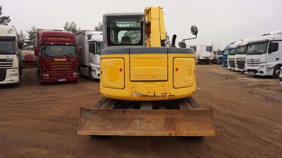 New Holland E70BSR-2, mini excavator