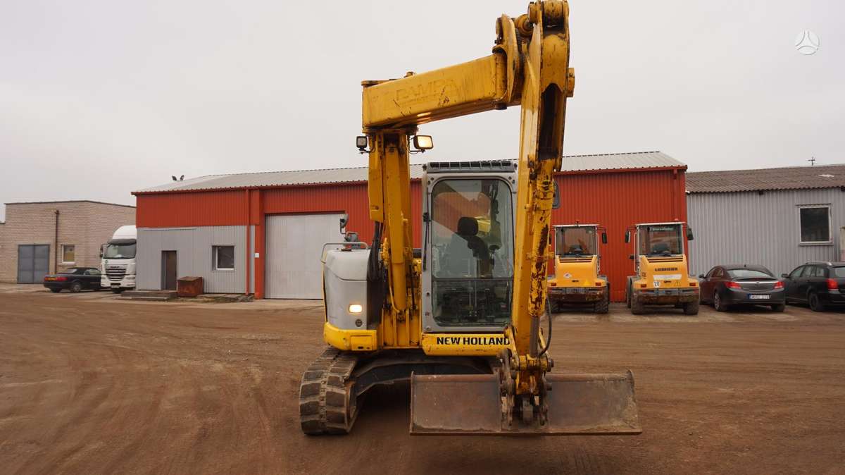 New Holland E70BSR-2, mini excavator