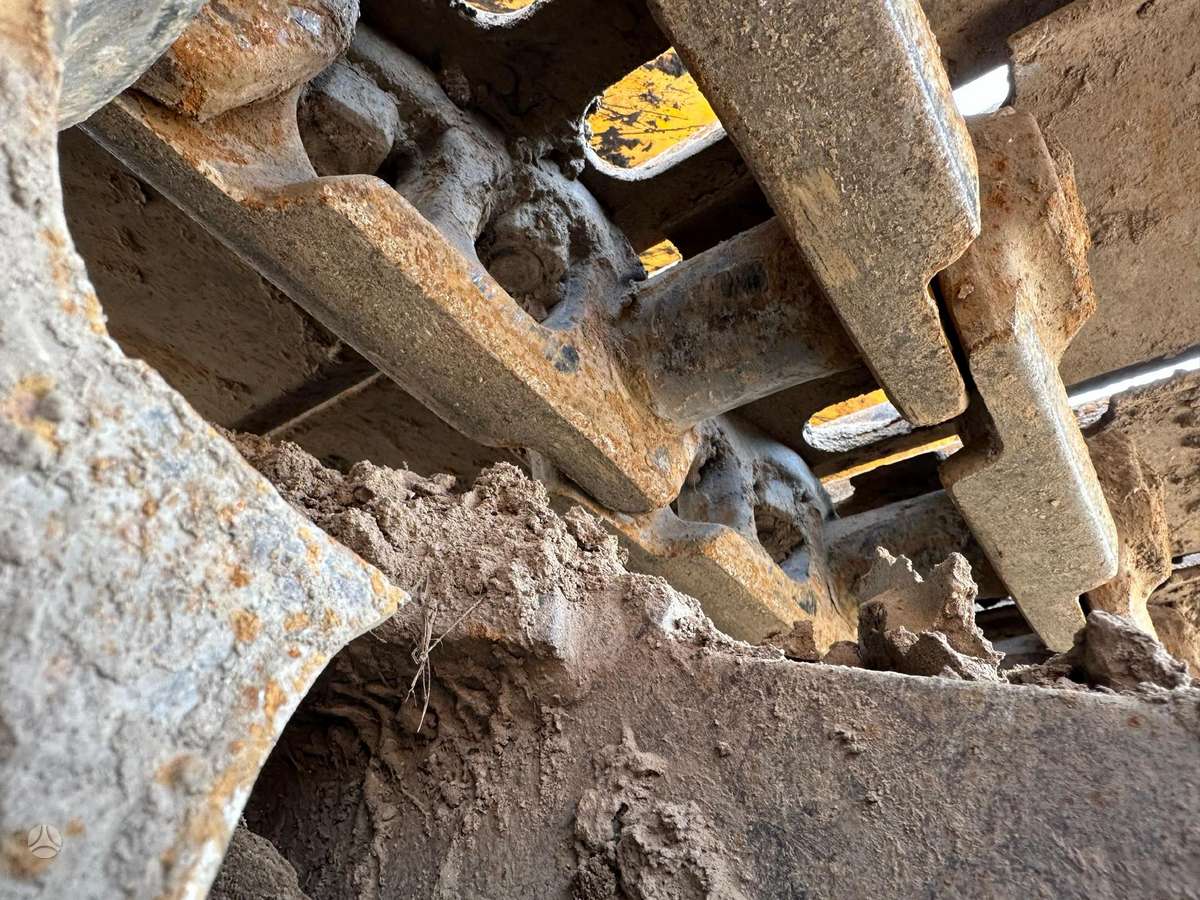 JCB JS200, ekskavatoriai