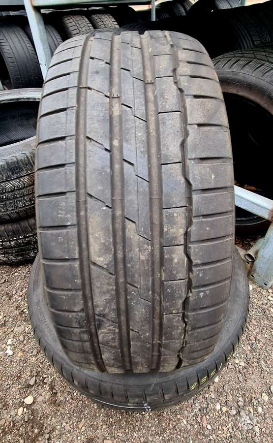 Hankook, summer 235/45 R19