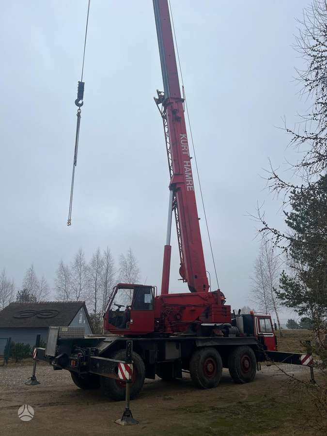 Liebherr LTM 1045, kranai