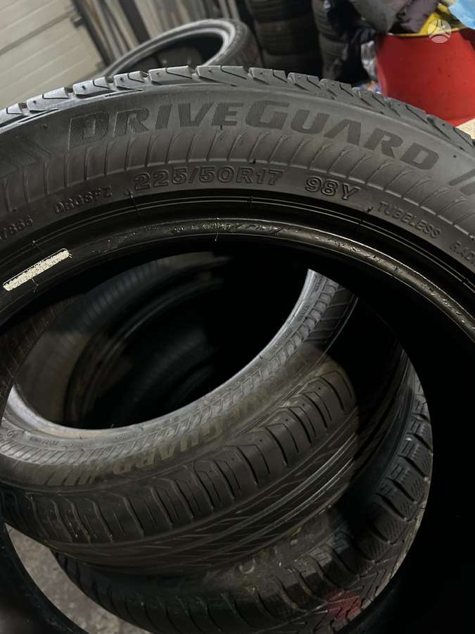 Bridgestone DriveGuard 2, vasarinės 225/50 R17