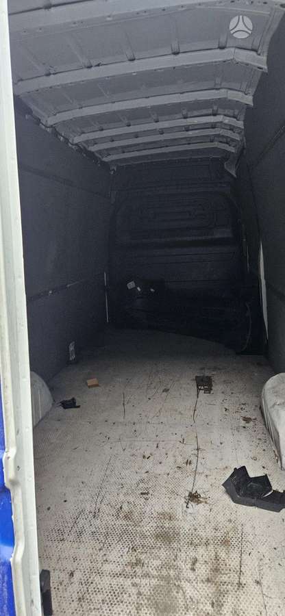 Mercedes-Benz Sprinter, cargo vans