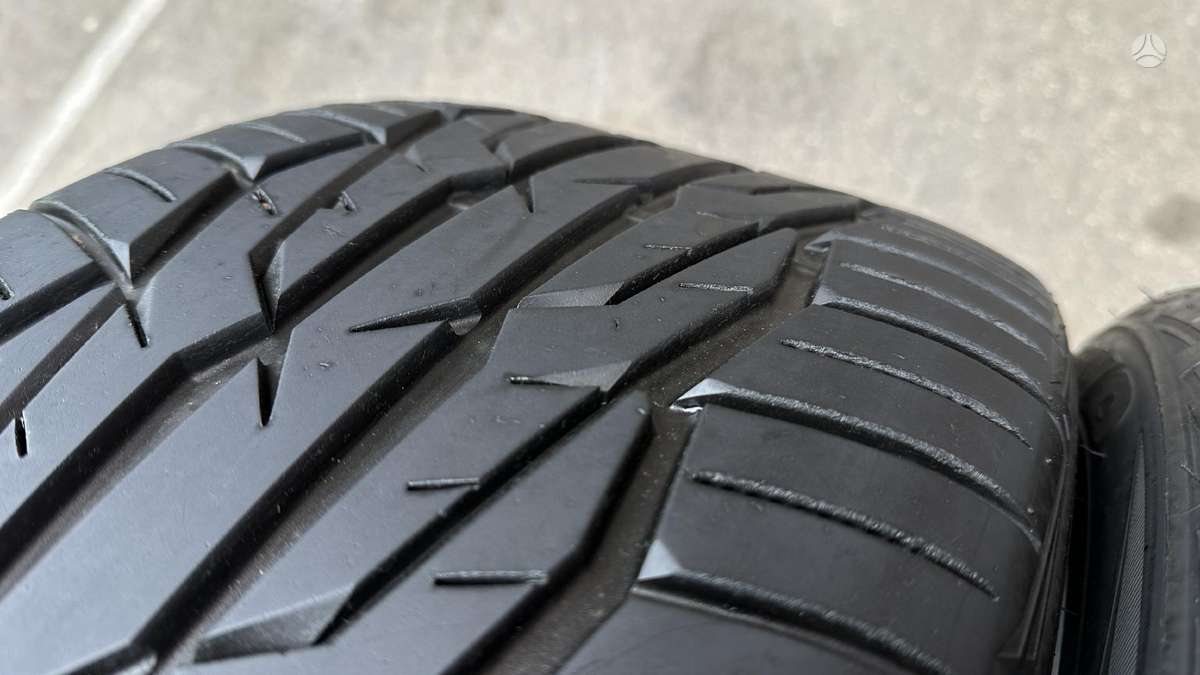 Toyo, summer 275/40 R20