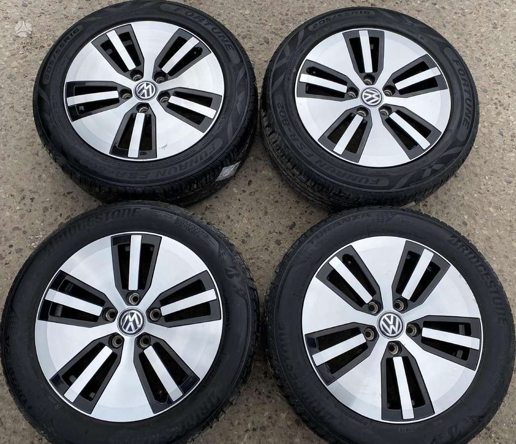Volkswagen, light alloy, R16
