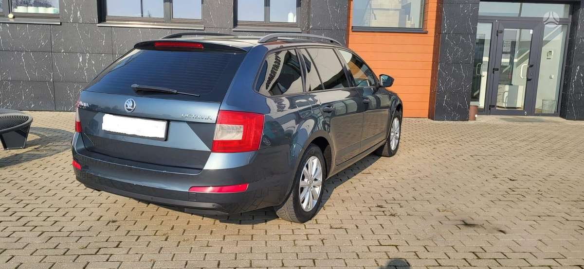 Škoda Octavia - 4