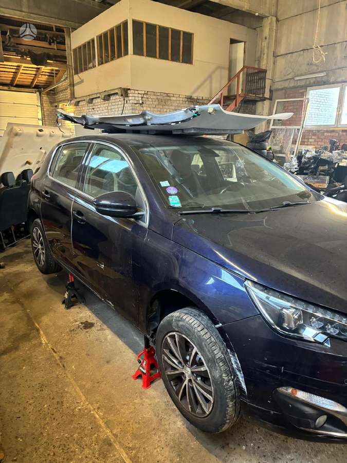 Peugeot 308 по частям. Europa