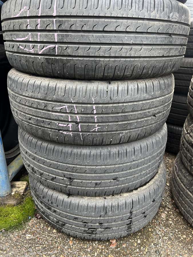 Goodyear Efficientgrip SUV 4x4, летние 225/55 R19
