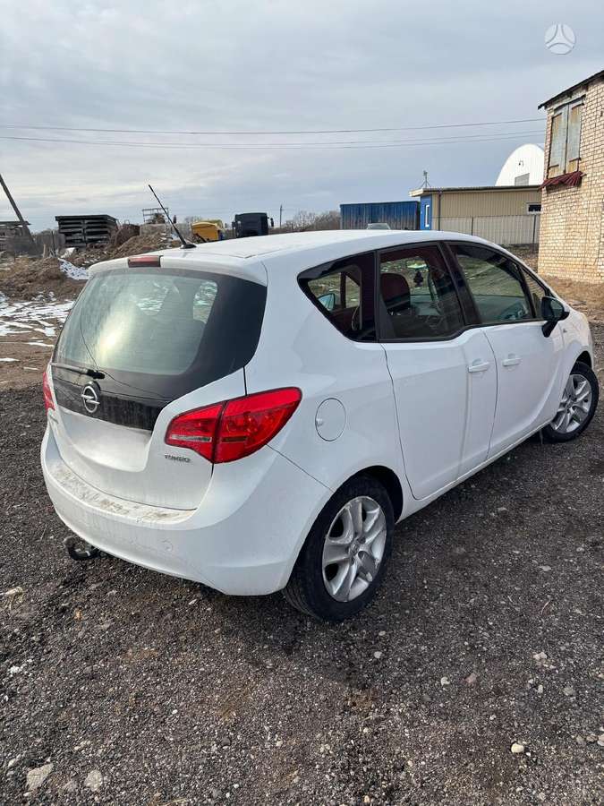 Opel Meriva dalimis. Europa