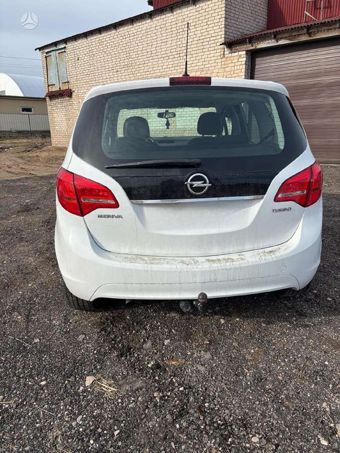 Opel Meriva dalimis. Europa